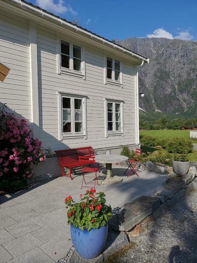 Ostigard 1810 Villa Åndalsnes Екстериор снимка